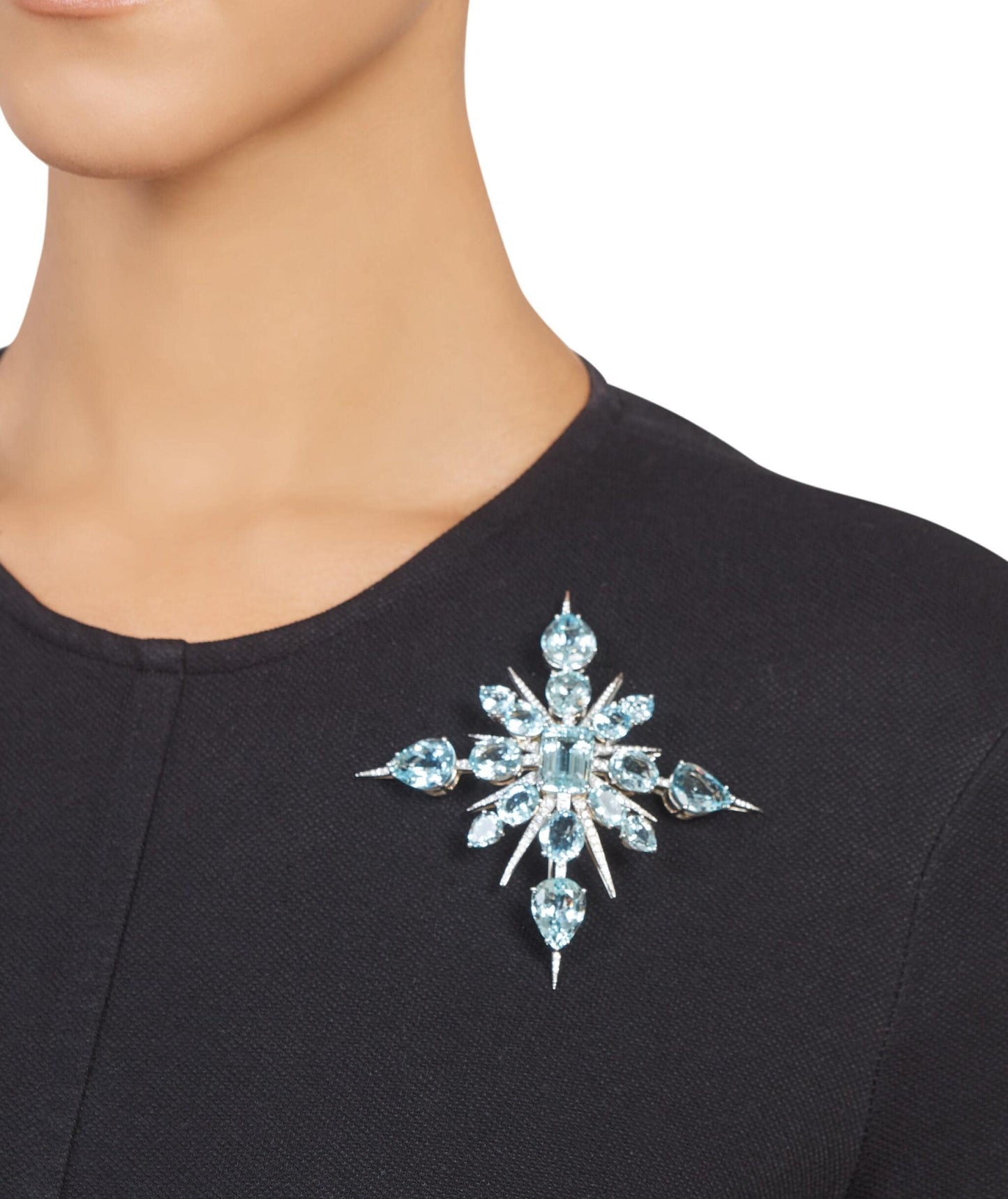 22ct Blue Topaz 1.5 ct Natural Diamond 925 Sterling Silver Brooch
