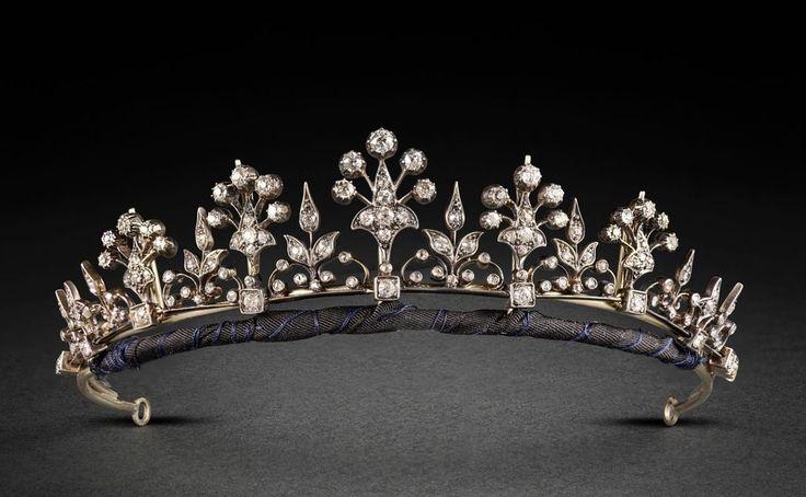 Tiara- 18ct Natural Diamond 925 Sterling Silver Tiara