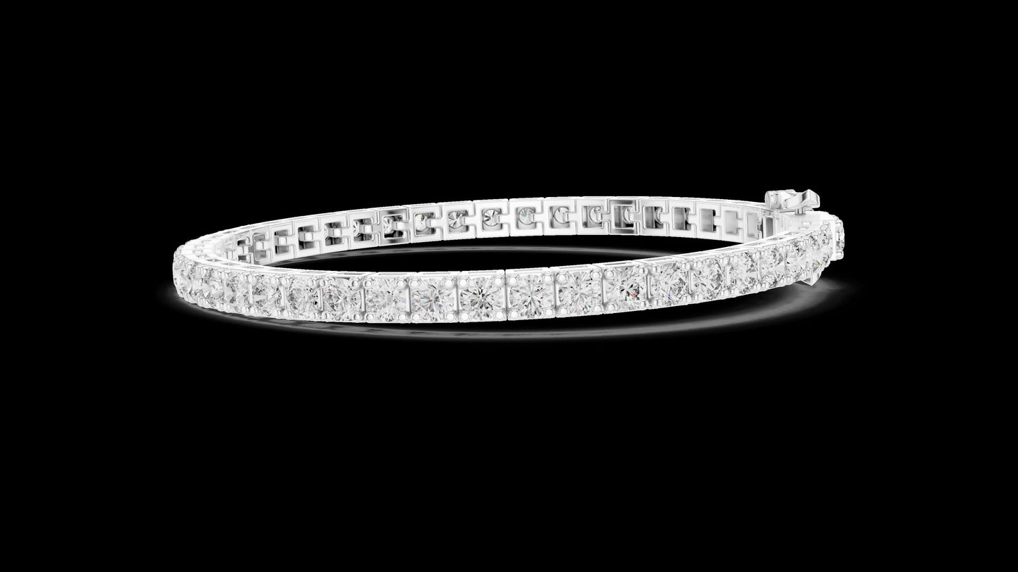 Unique Designer Tennis bracelet. Women's bracelet. High End Jewelry. Gold. Diamond.
