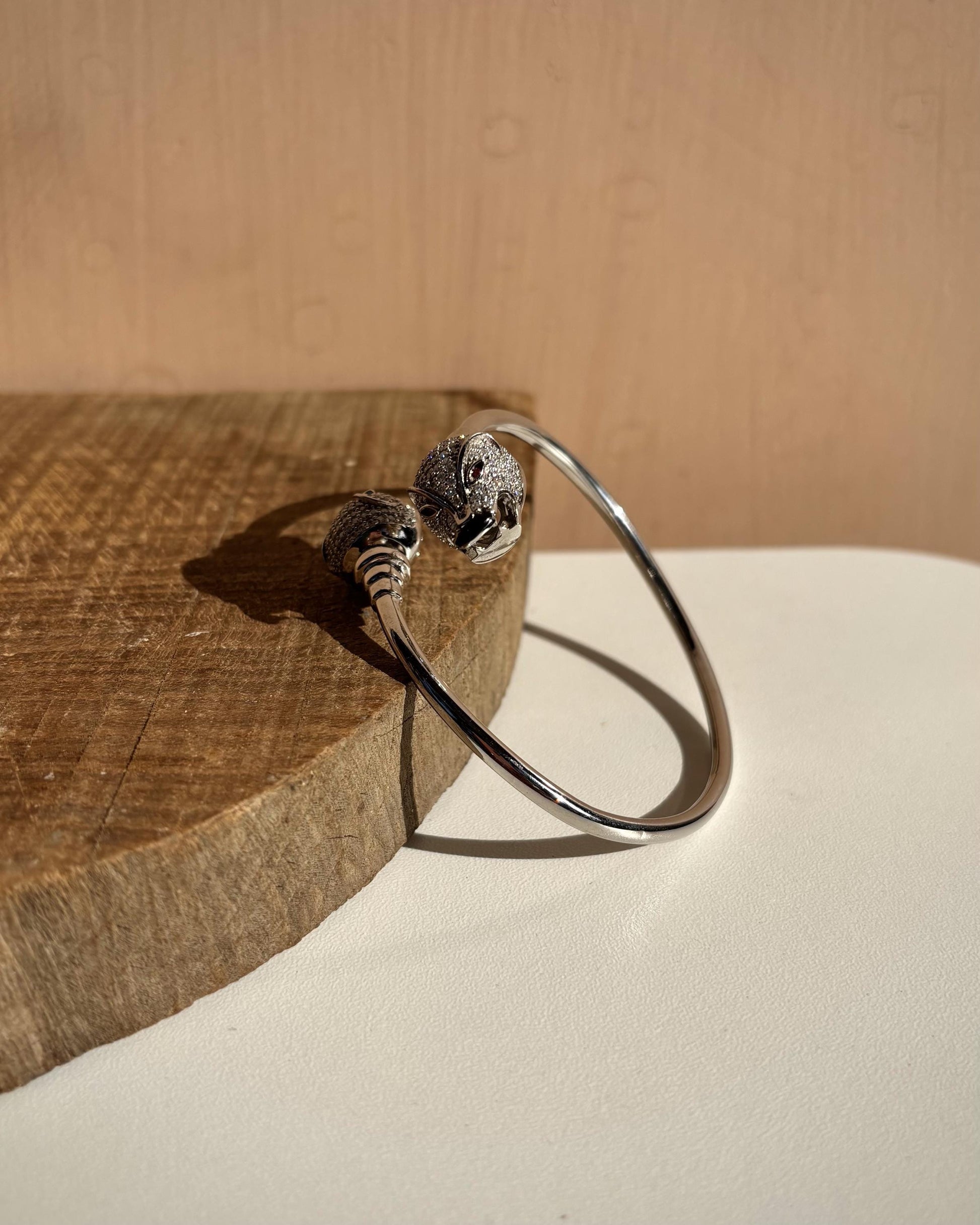 Twin panther twist bracelet for women. Fine jewelry.