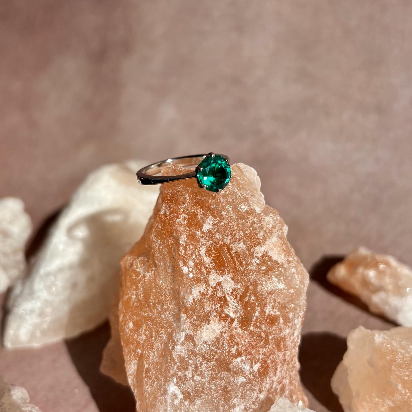 Green Simulated gemstone women's ring. Silver 925.