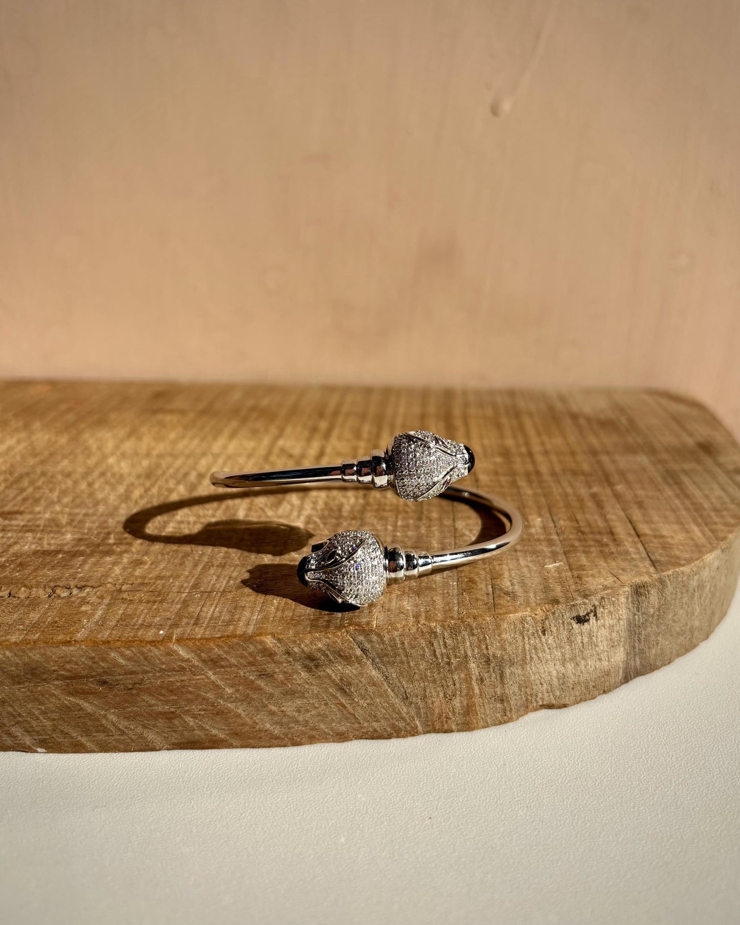 Twin panther twist bracelet for women. Fine jewelry.