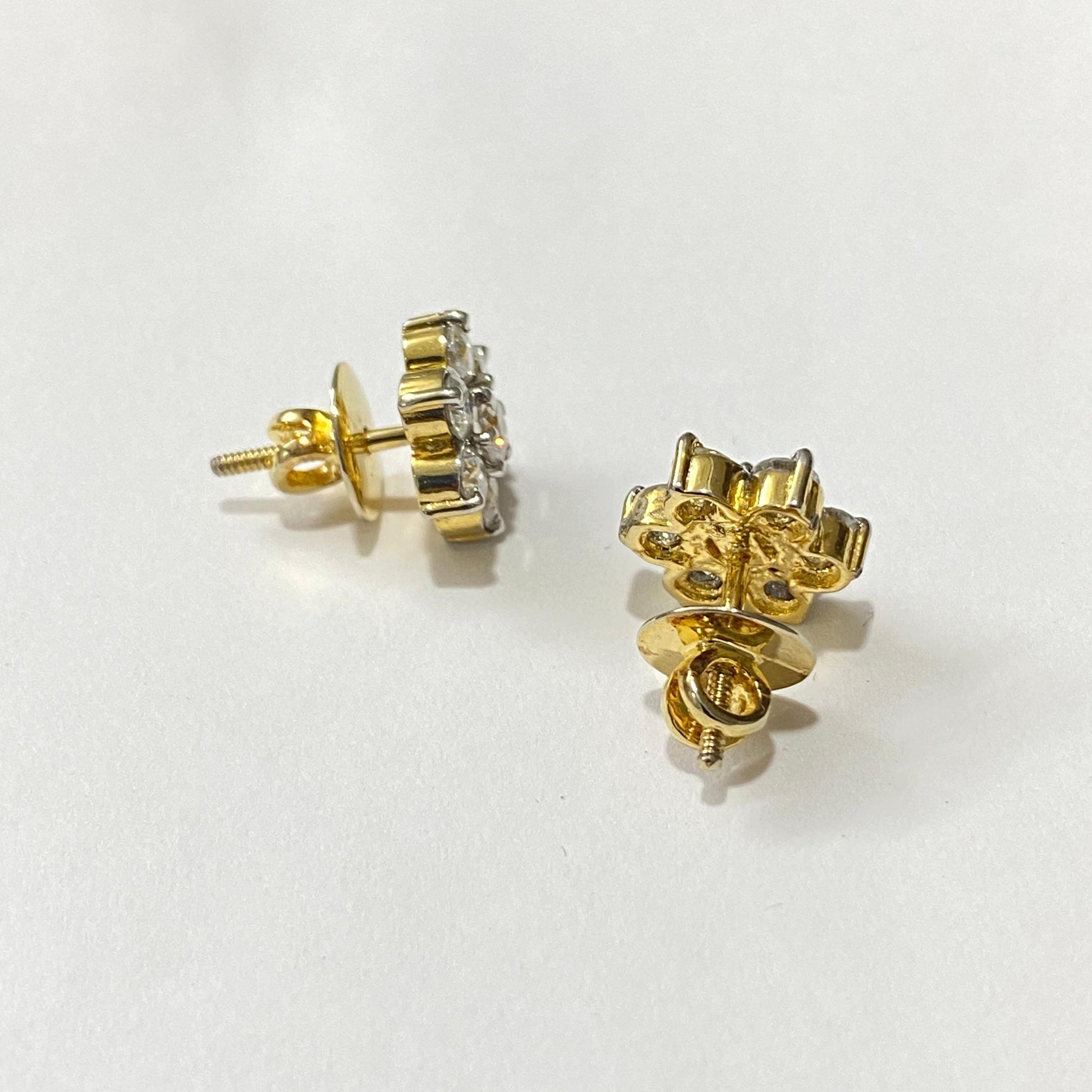 Diamond earrings. 18Karat Gold Screw back Earrings.