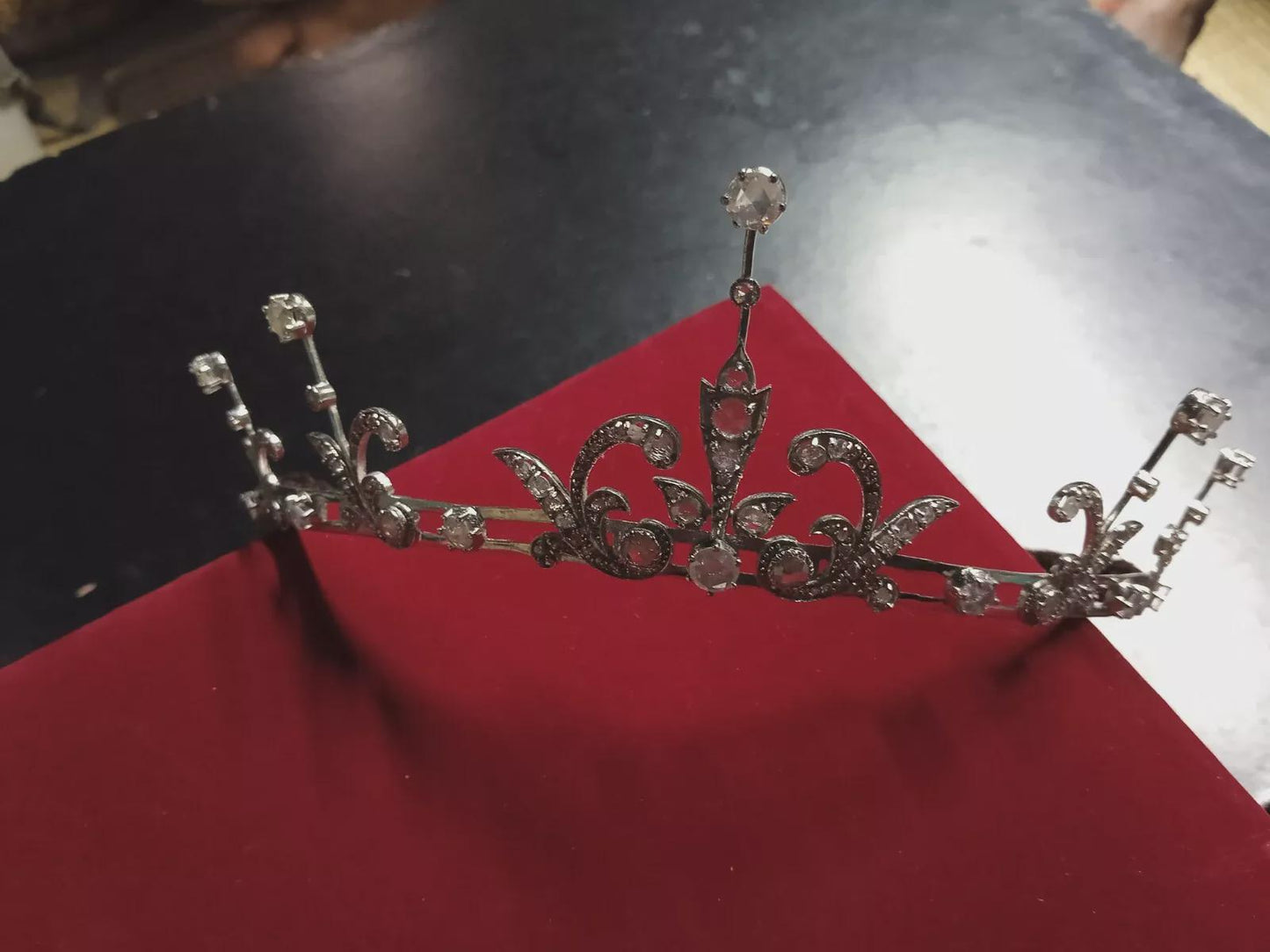 Royal Bridal Tiara Jewelry.