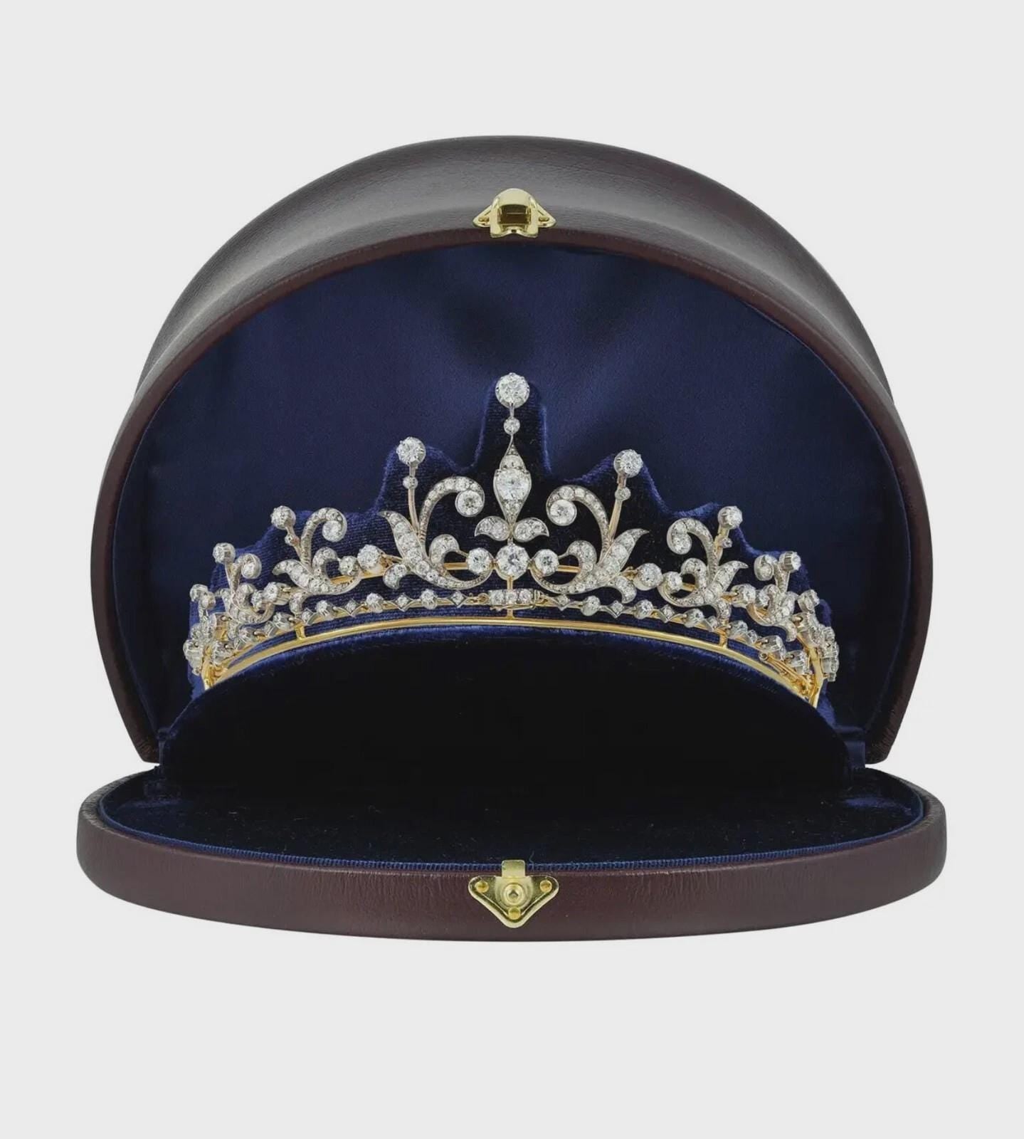 Royal Bridal Tiara Jewelry.