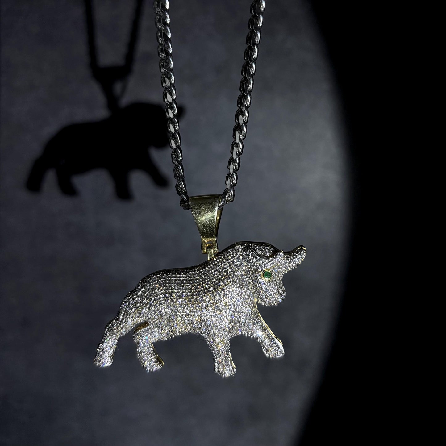 Iced Bull Pendant I Iced Moissanite Pendant I Hip Hop pendant jewelry I Silver 925 I Moissanite I 18 karat Pure Gold Plated I