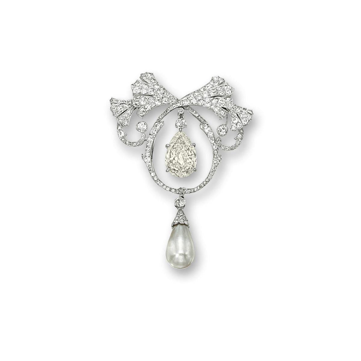 12ct Diamond 10ct Pearl 925 Sterling Silver Brooch