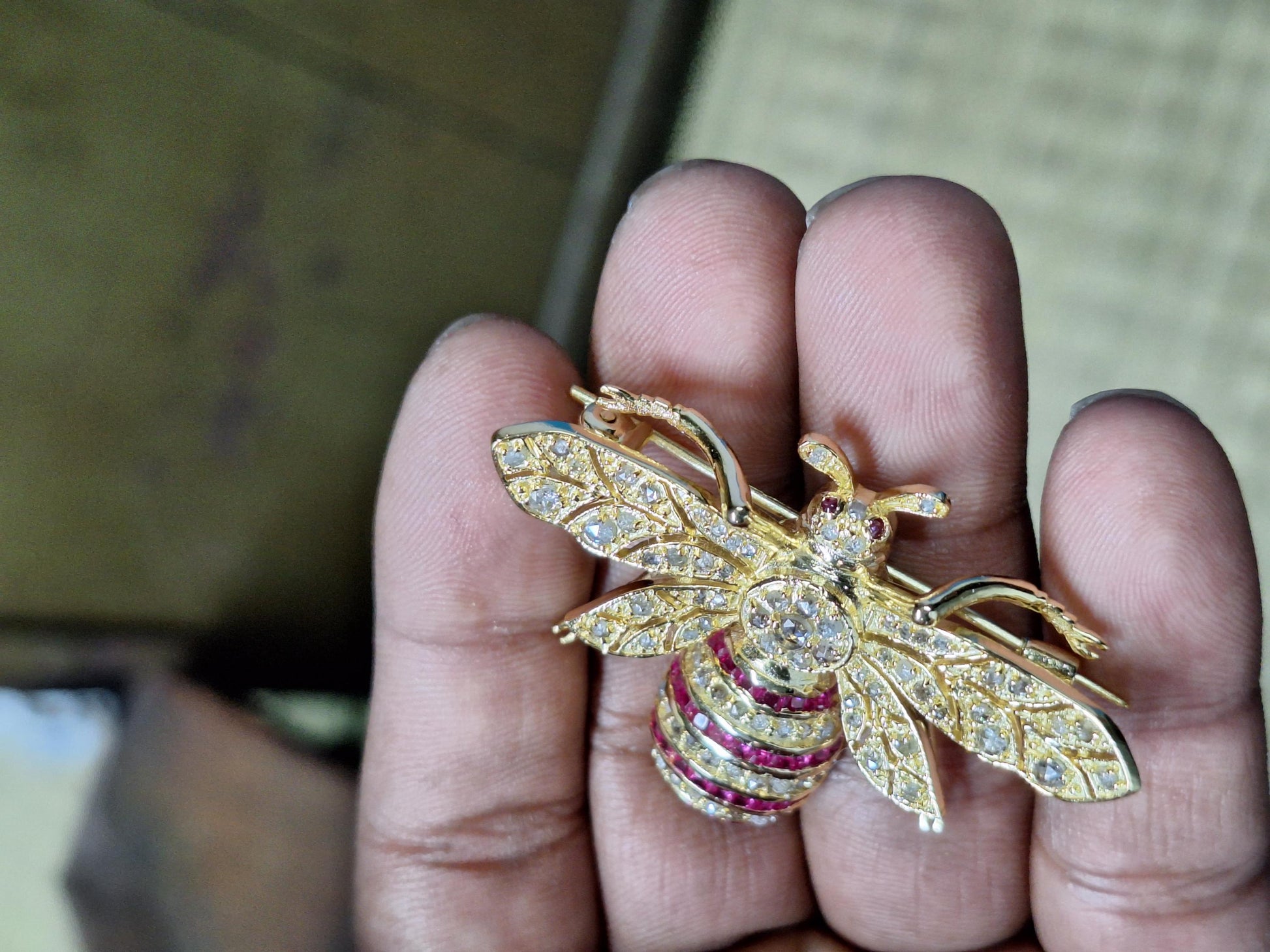 2CT Rubies 2CT Natural Diamond 925 Sterling Silver Bee Brooch
