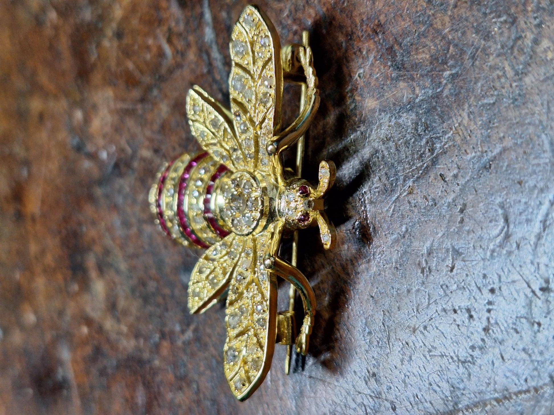 2CT Rubies 2CT Natural Diamond 925 Sterling Silver Bee Brooch