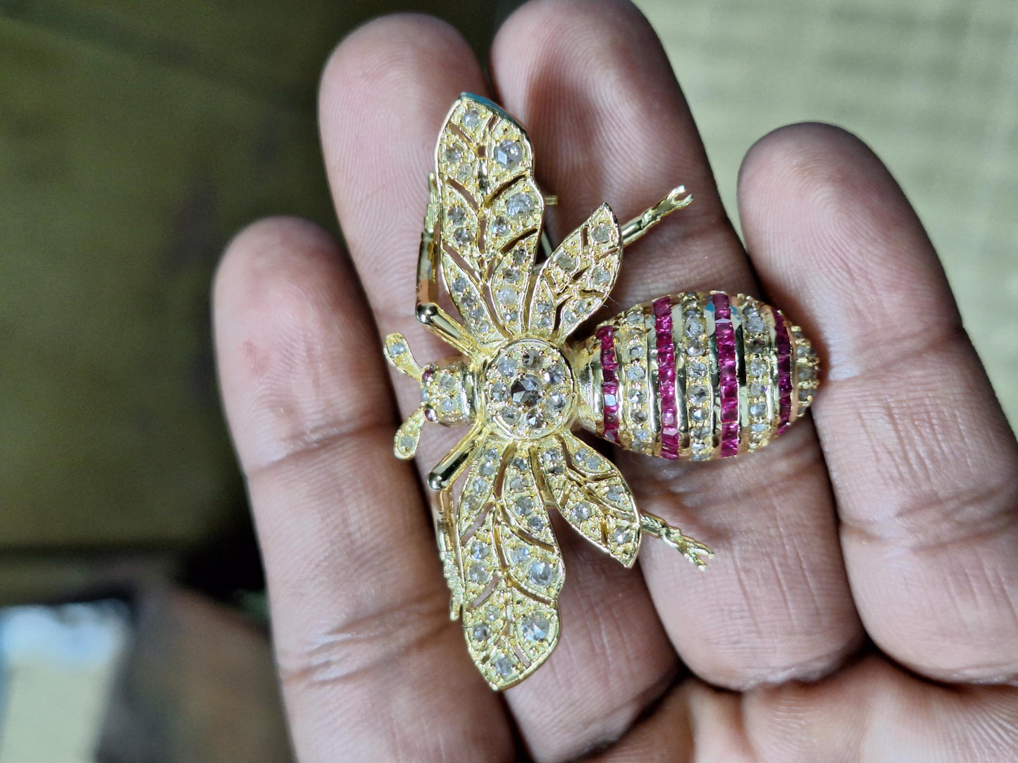 2CT Rubies 2CT Natural Diamond 925 Sterling Silver Bee Brooch