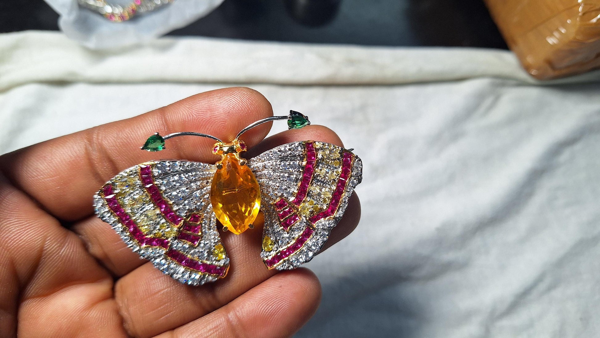 18CT Citrine 4CT Rubies 6CT Zircon 925 Sterling Silver Brooch