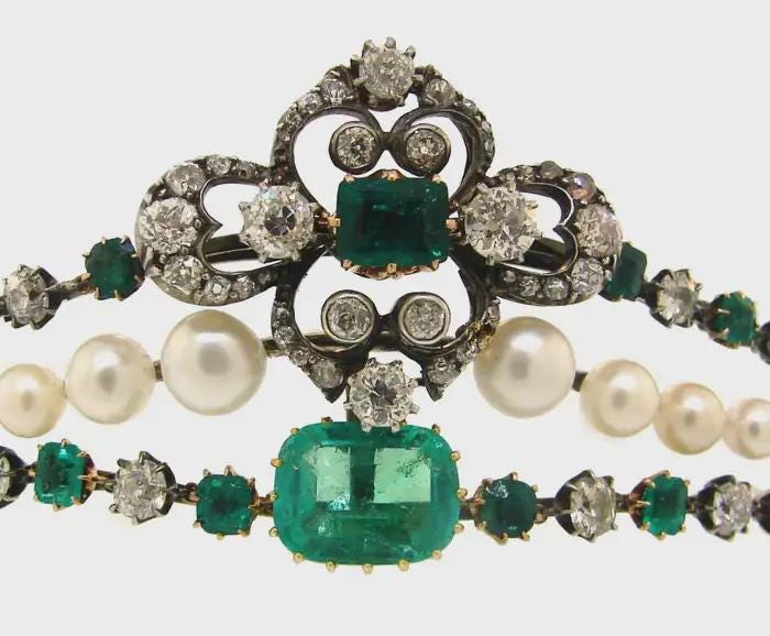 Tiara - 15ct Natural Diamond 45ct pearl 20ct Emerald 925 Sterling Silver Tiara