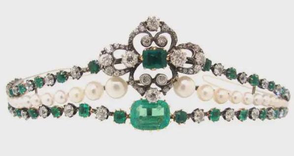 Tiara - 15ct Natural Diamond 45ct pearl 20ct Emerald 925 Sterling Silver Tiara